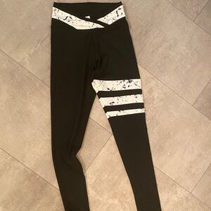 SHEIN Black Leggings